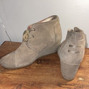 Toms Wedges